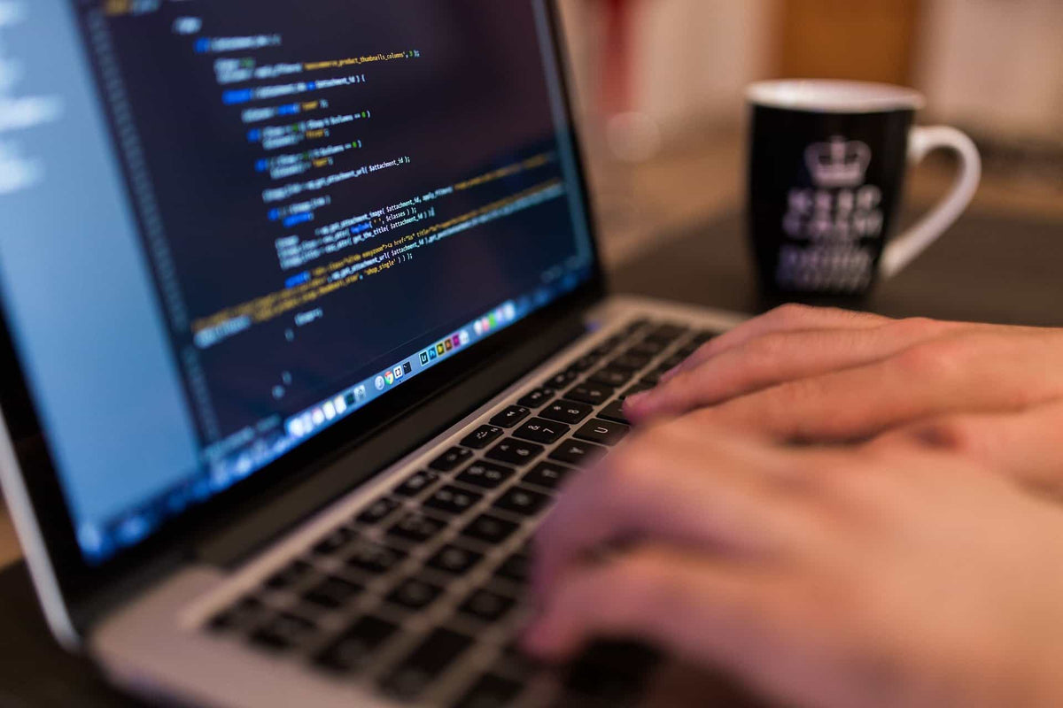 Notebooks ou Desktops: Qual é a Melhor Opção Para o Mapeamento Aéreo Com Drones?